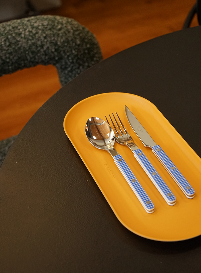 6XS Studio Round Tray (L), Black