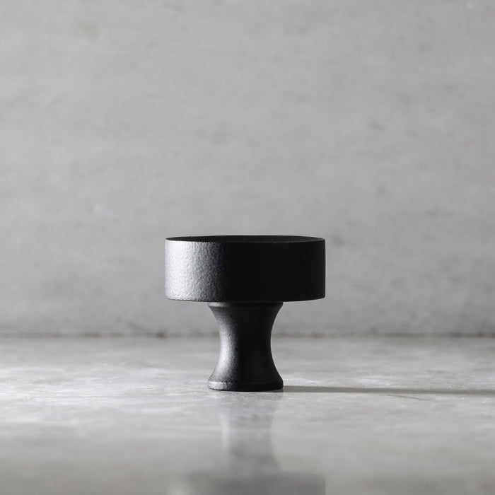 Atticus Knob - Blackest Black By Hepburn - Entry - Point - AKBLB - Hepburn Hardware