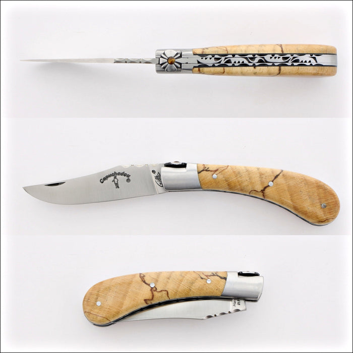 Capuchadou 10 cm Guilloche Folding Knife. Burled beech end grain handle detail, open and closed. Handcrafted details, 100% Made in France.