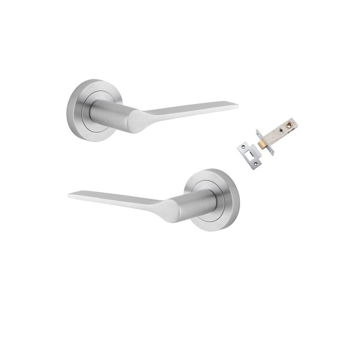 Brushed Chrome / Passage Set (Latch Included)
