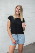 Contrast Trim SS Back Button Linen Top Black