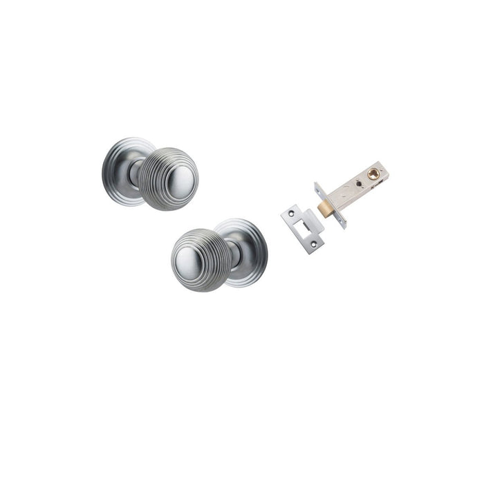 Brushed Chrome / Passage Set (Latch Included)