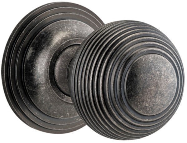 Guildford Knob - Round Rose - Entry - Point - 0227 - Iver