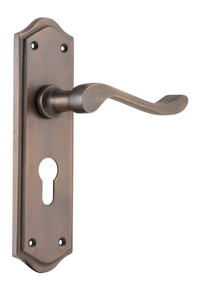 Henley Lever by Tradco