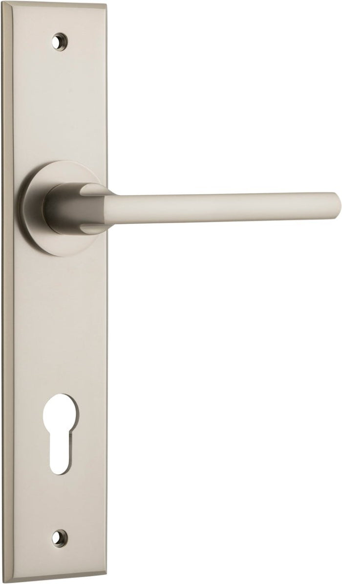 Satin Nickel / Entrance Pair (Handles Only)