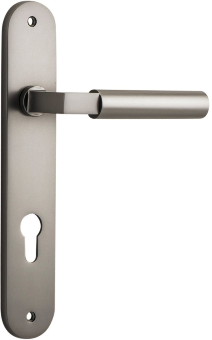 Satin Nickel / Entrance Pair (Handles Only)