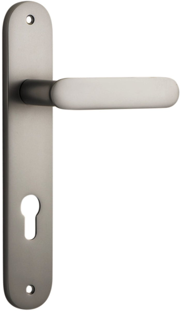 Satin Nickel / Entrance Pair (Handles Only)