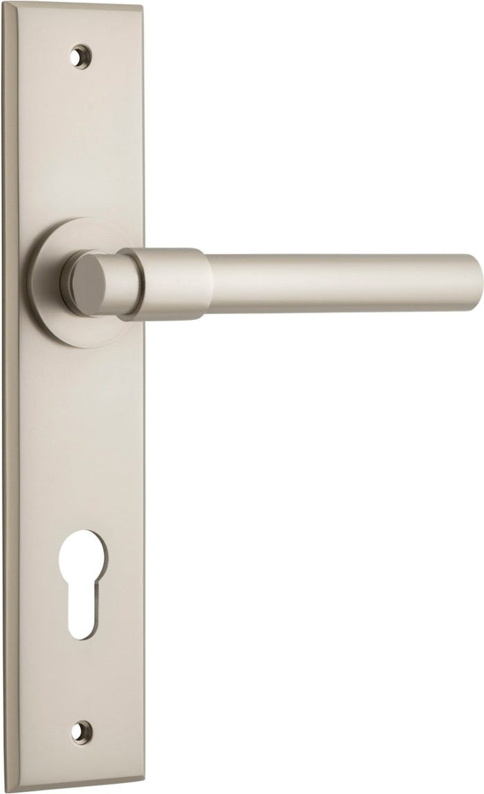 Satin Nickel / Entrance Pair (Handles Only)