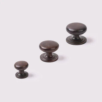 Kew Knob - Antique Bronze by Hepburn