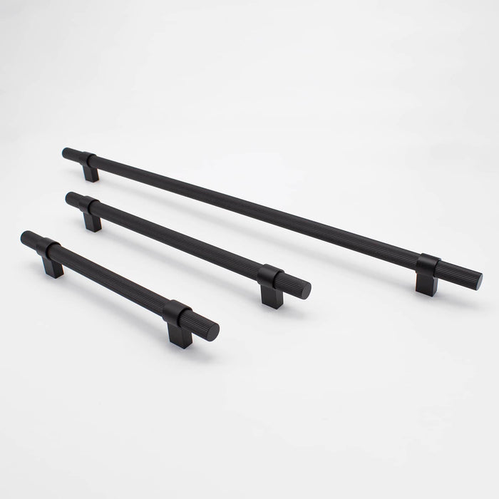 Matt Black Fluted Pull - Cassandra - Manovella