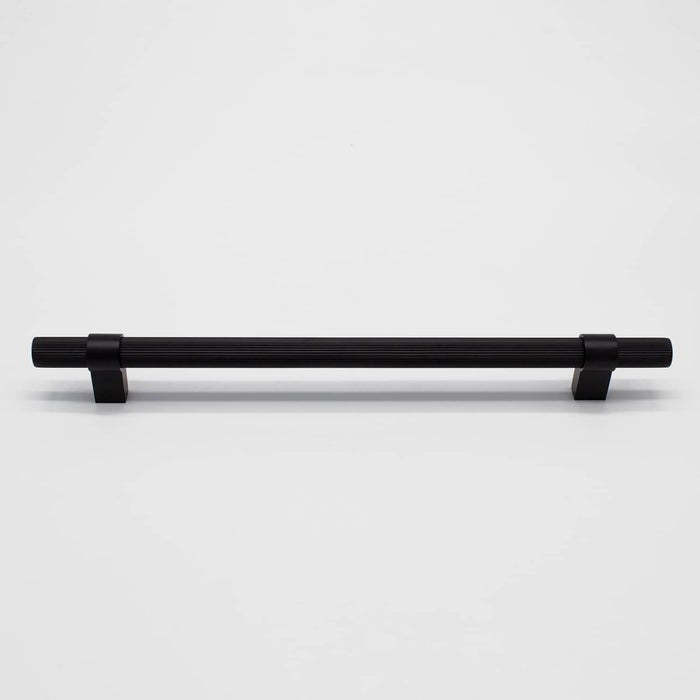 Matt Black Fluted Pull - Cassandra - Manovella