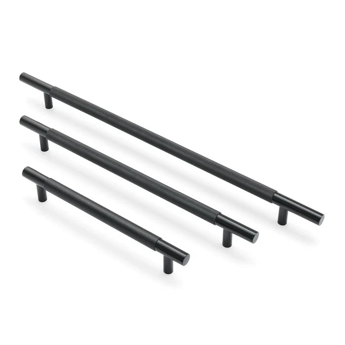 Matt Black Knurled Appliance/Door Pull - Charmian - Manovella