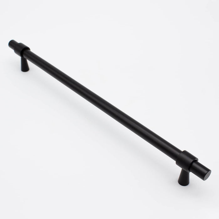 Matt Black Timeless Pull - Phoebe - Manovella