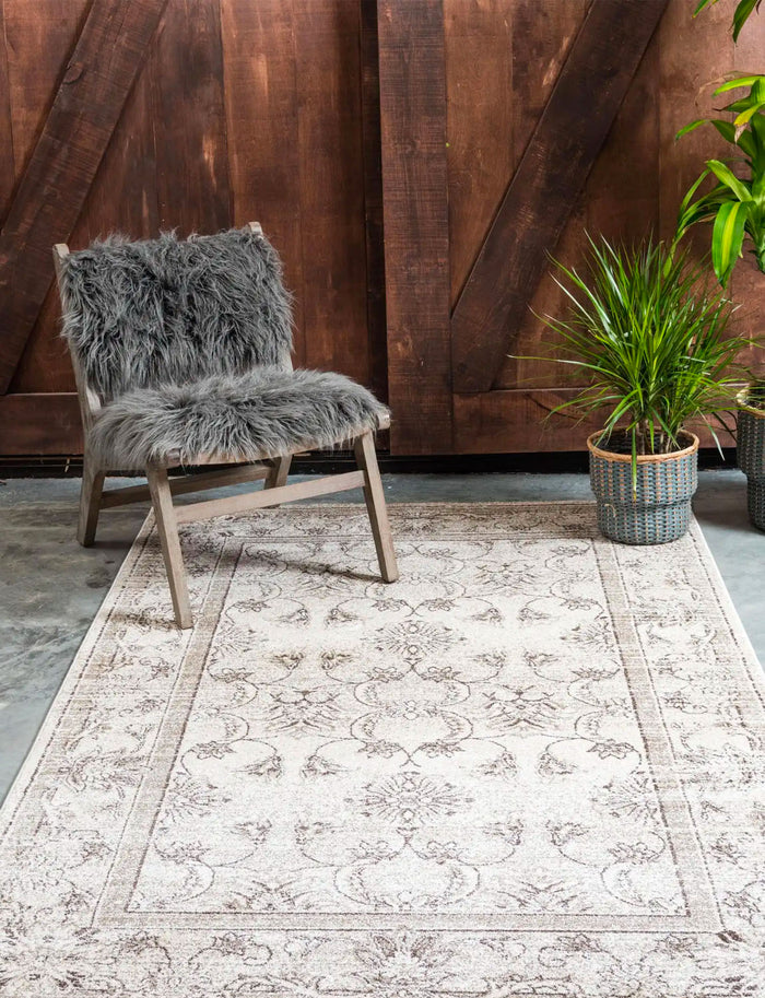 Mayis Rug