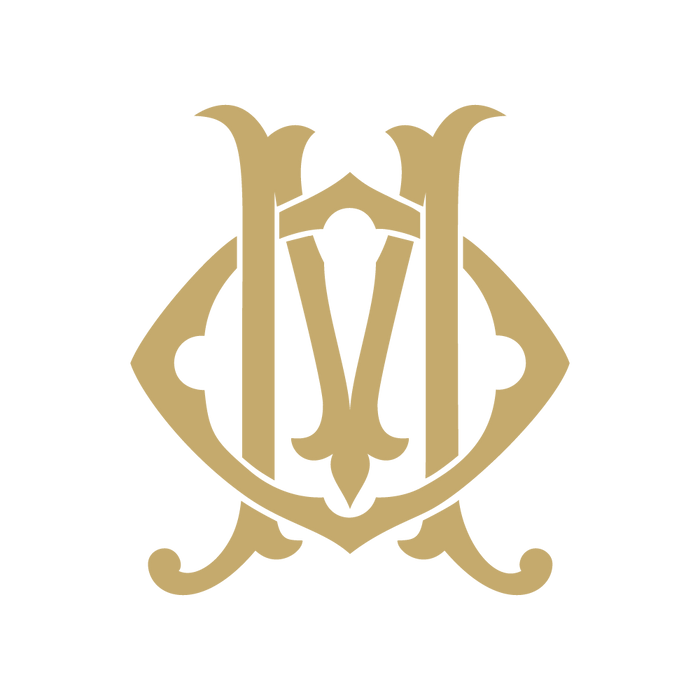 Monogram Chic MO