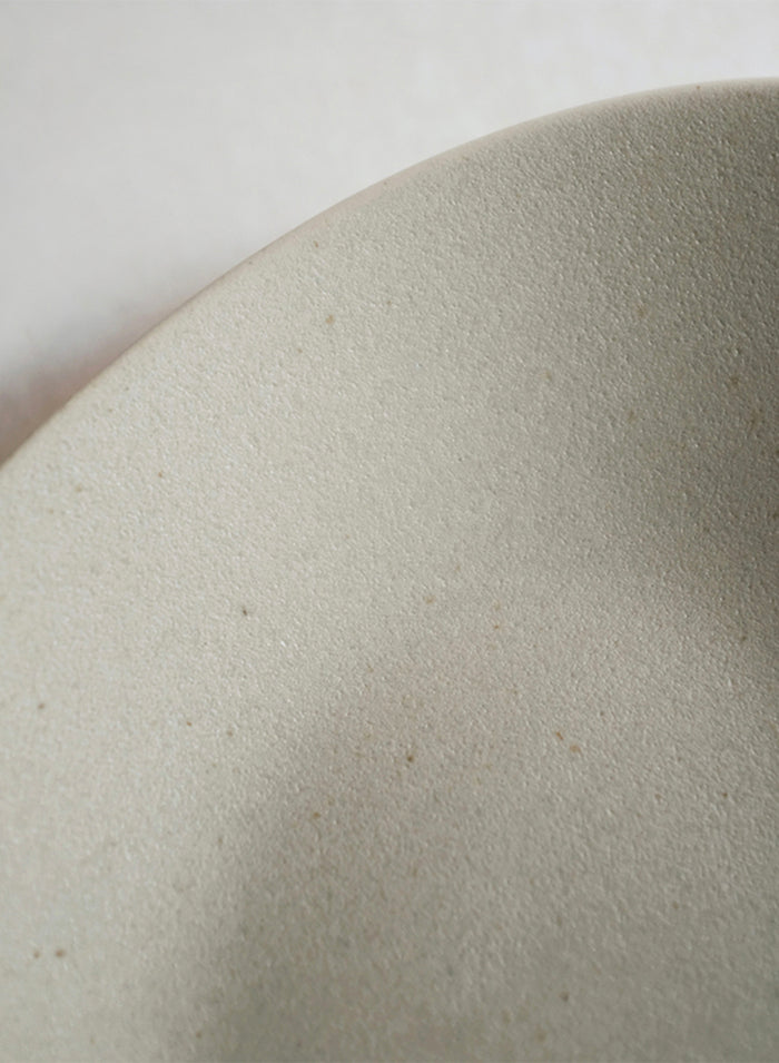 NR Ceramics Large Dessert Plate, soil beige