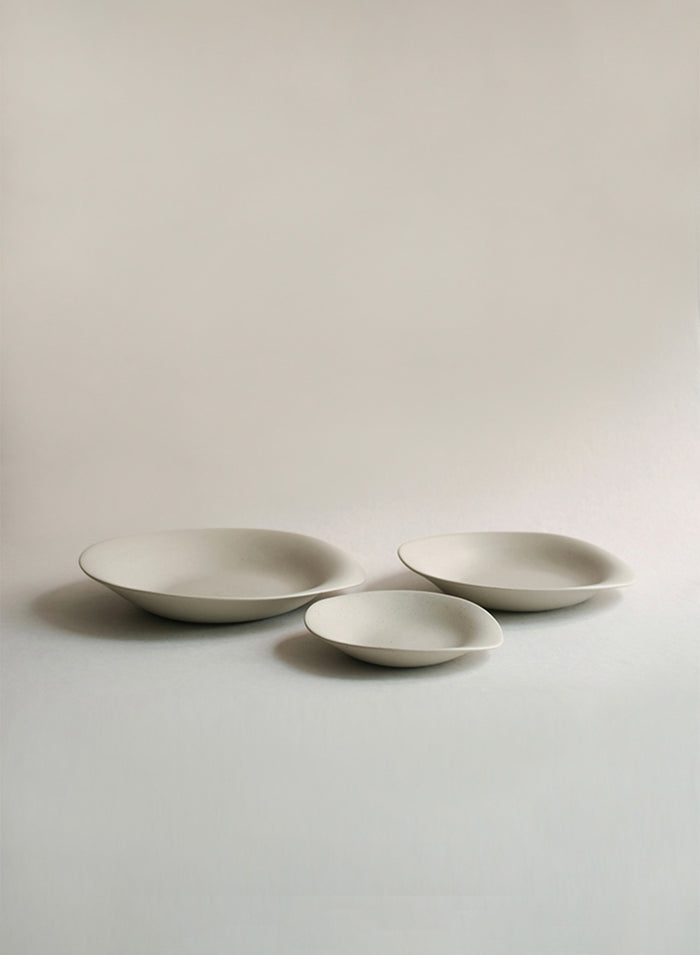 NR Ceramics Large Dessert Plate, soil beige