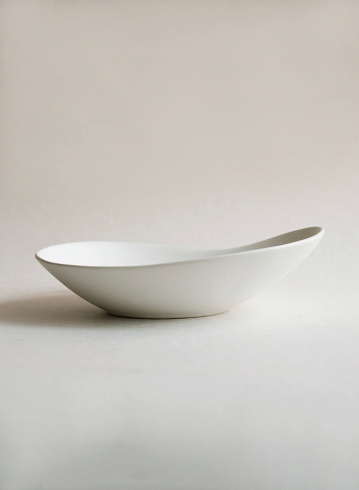 NR Ceramics Oval Bowl, stone white