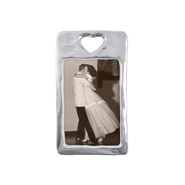 Open Heart 4x6 Frame | Mariposa Photo Frames