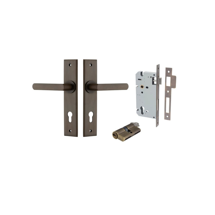 Signature Brass / Key/Key Entrance Kit (Lock & Key Cylinder Included)