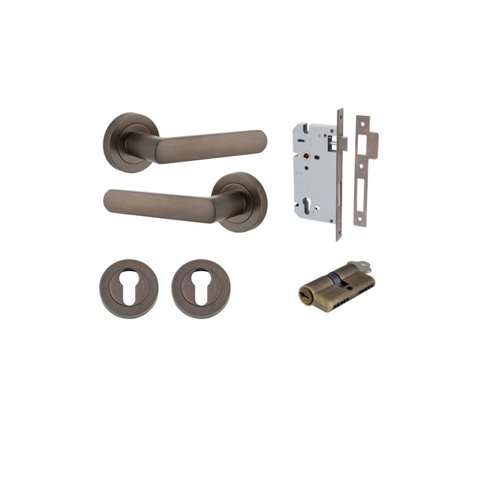 Signature Brass / Key/Key Entrance Kit (Lock & Key Cylinder)