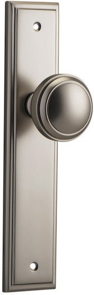 Satin Nickel / Knob Set Only