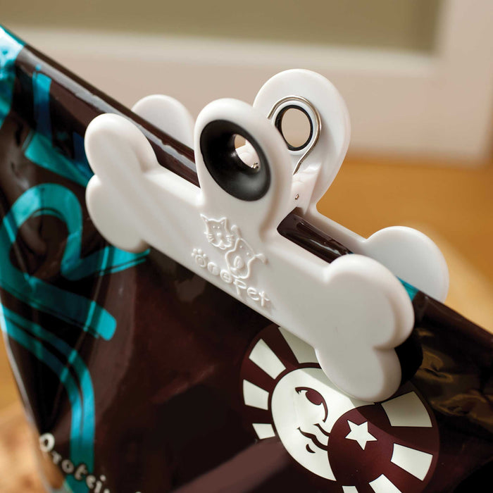 Pet Food Bag Clip | Black & White