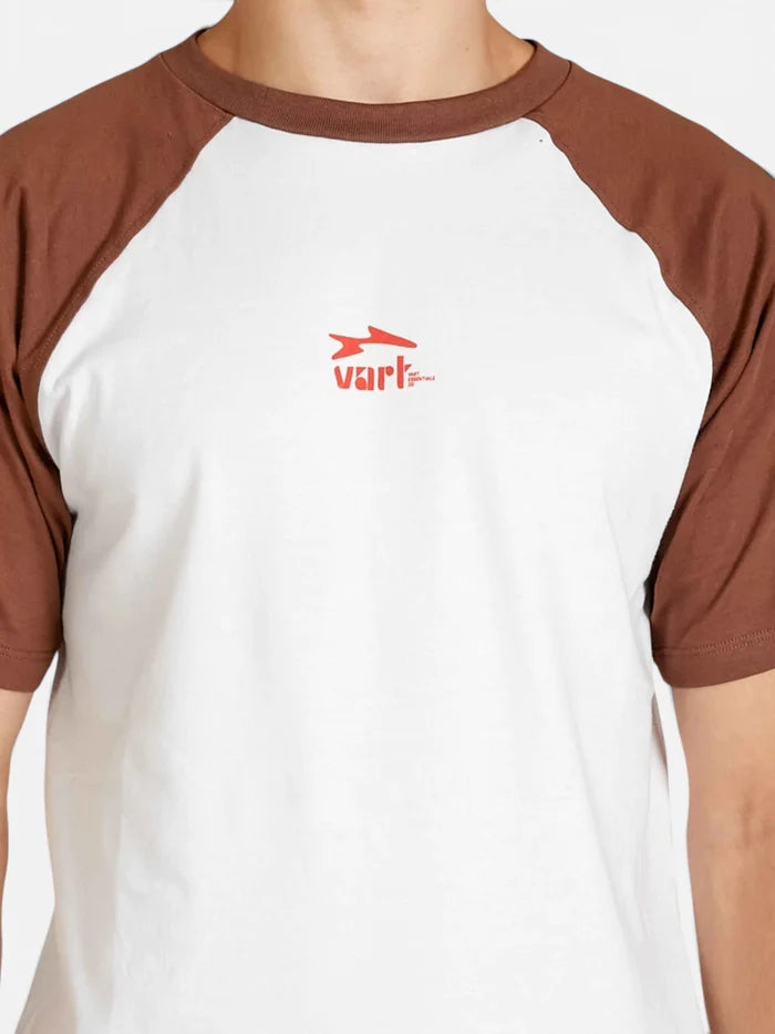 Remera Vart Belgrano Marron