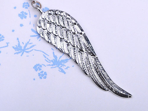 Silver Colored Crown Heart Wing Key Chain - ALILANG.COM