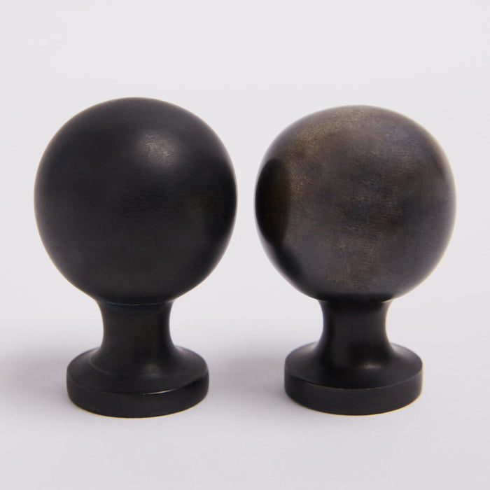 Surrey Knob - Scorched Black By Hepburn